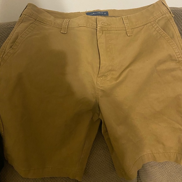 Men’s shorts - Picture 1 of 2
